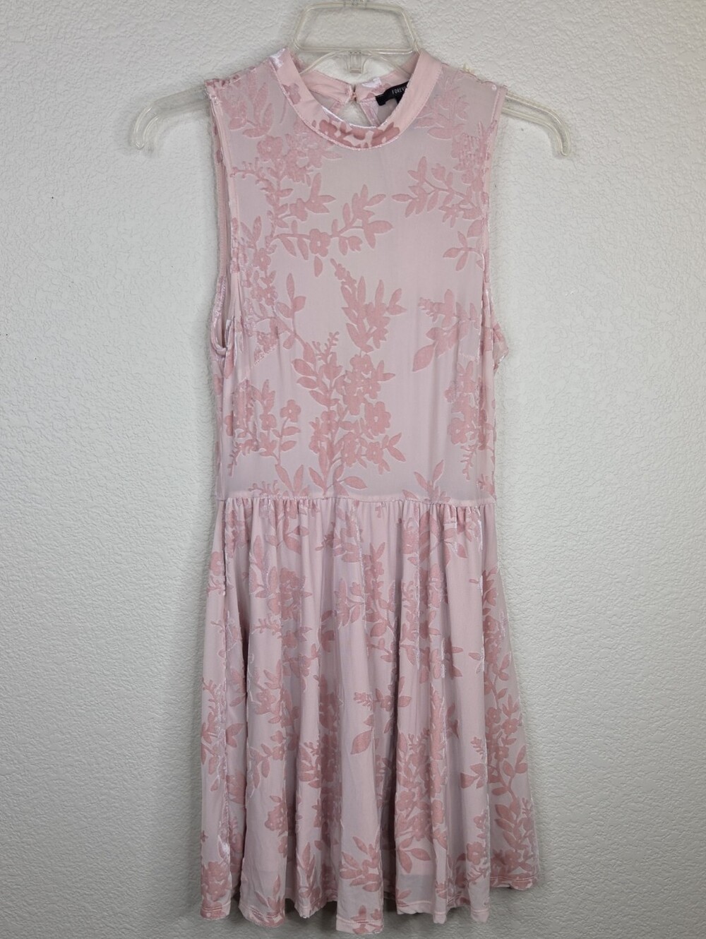 Forever 21 Light Pink Floral Sleeveless Dress
